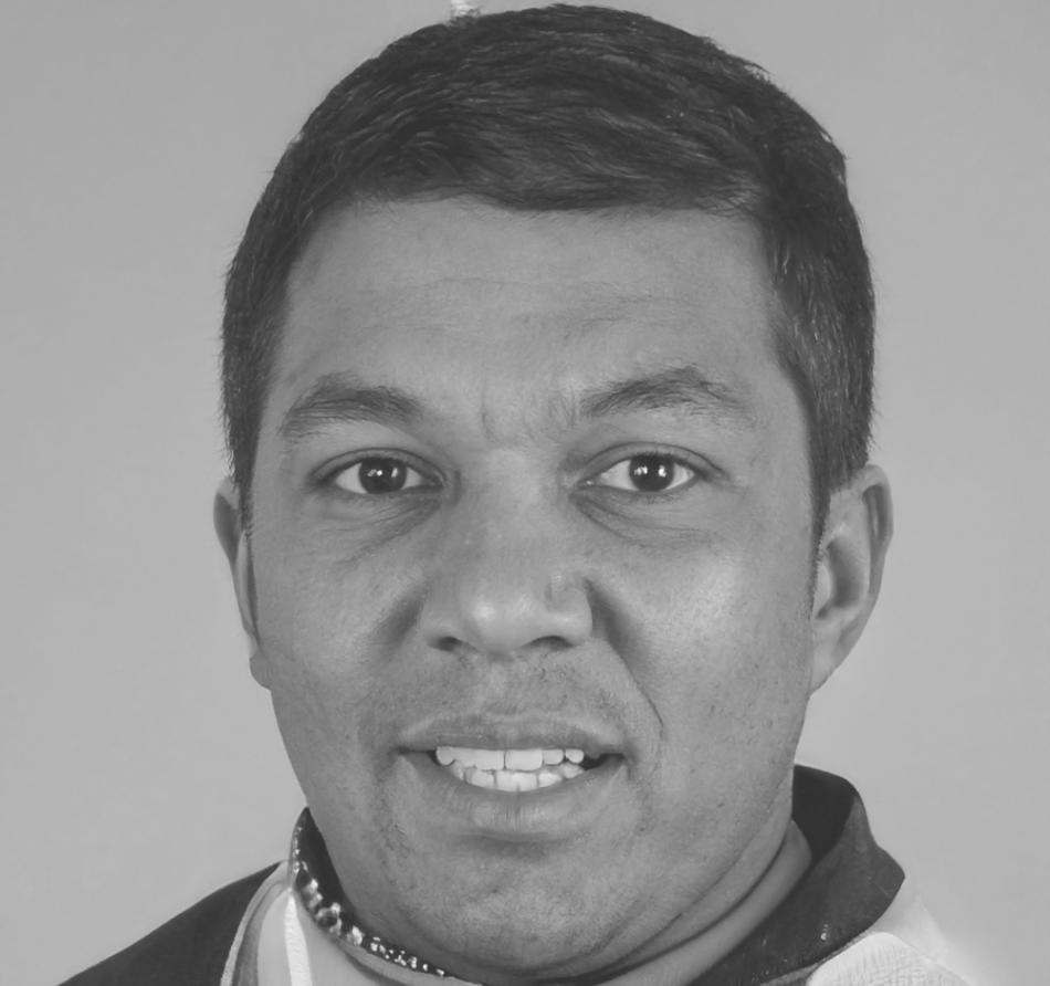 Instructor Jasper Veldman teaching budget optimization workshop